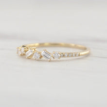Load image into Gallery viewer, Alternating Baguette and Round Diamonds Ring