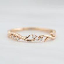 Load image into Gallery viewer, Airy Thin Vine and Petal Diamond Ring